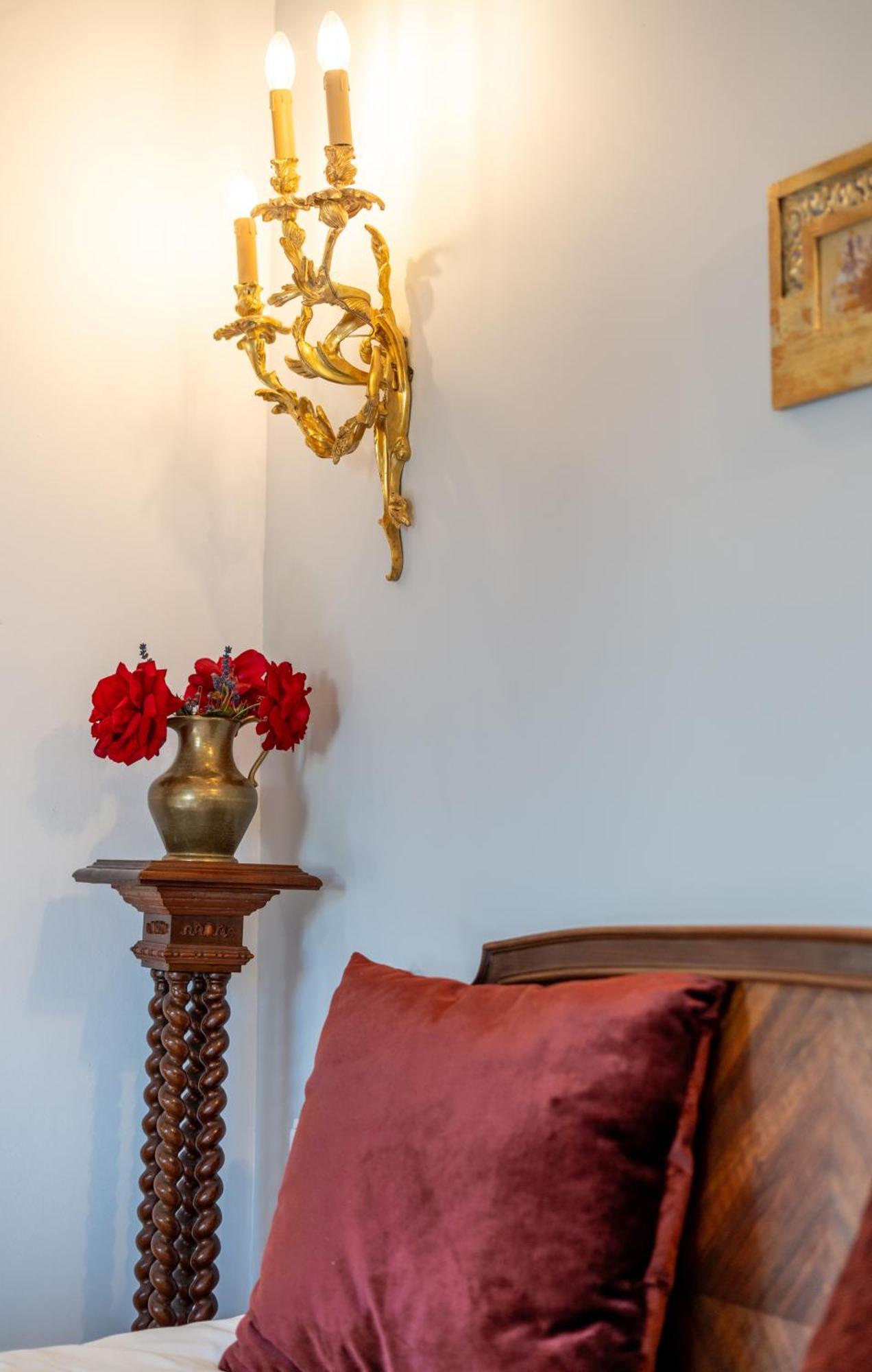 Casa Din Bran - Inn Cuisine ภายนอก รูปภาพ