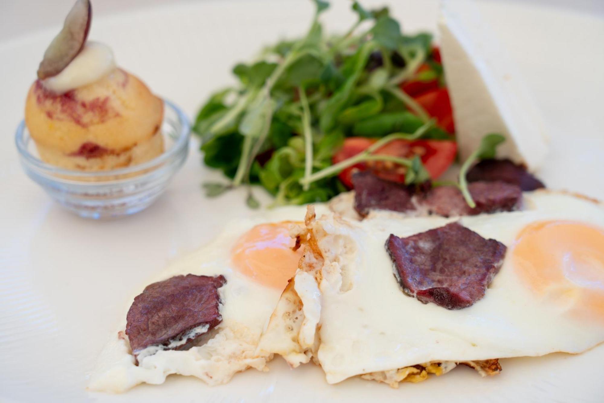 Casa Din Bran - Inn Cuisine ภายนอก รูปภาพ